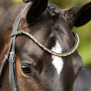 Diadema de Cuero Negra o Marrón Habana para Caballo con Cristales Dorados y Blancos, Forma Curva Decorativa para Uso Ecuestre - Product Image 3