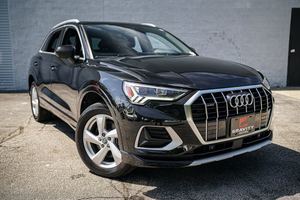 รถยนต์มือสองปี 2020 รุ่น Q3 2.0 TFSI Edition 1 S Tronic Quattro สภาพดี - Product Image 1