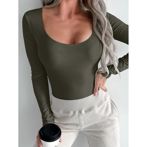 Combinaison moulante unie à manches longues et col rond pour femme, vert olive, collection 2026 Harry Johnson Production, OEM ODM - Product Image 4