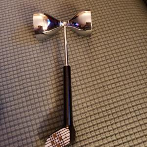 Ensemble d'outils de bar de luxe style golf pour la préparation de cocktails, les bars à domicile, les réceptions et un cadeau unique pour les occasions spéciales - Product Image 2