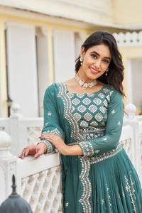 Ensemble Lehenga Choli en coton brodé vert sarcelle avec dupatta, tenue de mariage indienne traditionnelle pour femme, longueur ras du sol, coupe classique - Product Image 4