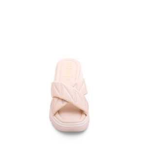 PU0276 Zapatilla deportiva formal crema cómoda y elegante - Product Image 1