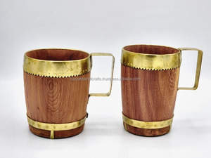 Tasse en bois personnalisée avec laiton et bois naturel Tasse en bois personnalisable avec accents en laiton - Product Image 6