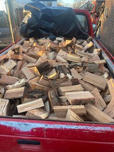 Leña 100% natural en venta - Leña a precio competitivo - Estufas de leña - Exportación de leña de madera dura para el mercado de EE. UU. y la UE - Product Image 2