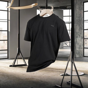 เสื้อยืดวินเทจถักเนื้อผ้าทึบ ระบายอากาศดี เป็นมิตรกับสิ่งแวดล้อม แห้งเร็ว แขนสั้น ทรงปกติ สำหรับออกกำลังกาย ฟิตเนส ผู้ชาย ลดราคา - Product Image 2