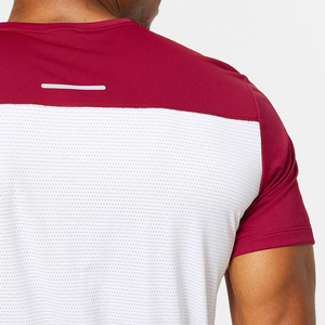 Camiseta de entrenamiento sublimada a precio de fábrica para fútbol, correr, entrenamiento, tela de malla transpirable, impresión digital personalizada. - Product Image 6