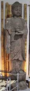Estatua de Buda de Madera Ecológica de 215 cm de Altura, Escultura de Arte Popular Tallada por Artesanos Balineses - Product Image 1