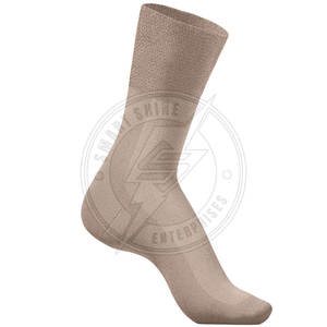 Chaussettes de compression de haute qualité, fabriquées avec les meilleurs matériaux, best-sellers, chaussettes de compression athlétiques en vente - Product Image 4