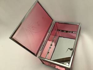 Deluxe Home Decor Nordic Glass Jewelry <b>Box</b> Hot Selling Glass Jewelry <b>Box</b> <b>Large</b> Glass Jewelry Display <b>Box</b> Storage Holders - Product Image 6