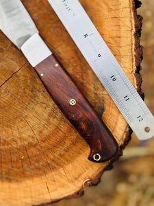 Cuchillo de Caza de Acero de Damasco de Grado Industrial Hecho a Mano con Mango de Madera y Funda de Cuero para Acampar al Aire Libre - Product Image 5
