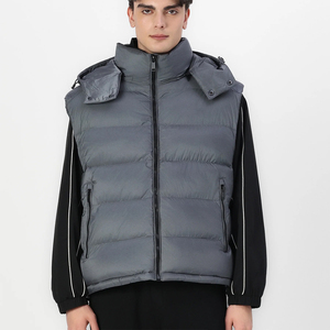 Gilet matelassé léger pour homme avec capuche, rembourré de duvet, coupe-vent, gris uni, sans manches, avec poche zippée - Product Image 2