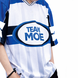 เสื้อฟุตบอลอเมริกันลายทางผ้าตาข่ายสำหรับผู้ชายสุดเทรนดี้ ชุดทีมแบบกำหนดเอง เสื้อซ้อมระบายอากาศดี ผู้ผลิตเสื้อแบบขายส่งพร้อมรับผลิตแบรนด์ส่วนตัว - Product Image 3