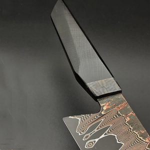Cuchillo de cocina Santoku de cobre damasco artesanal premium con mango de madera cómodo para una preparación de alimentos eficiente - Product Image 5