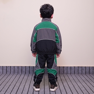 Ensemble de survêtement rétro années 90 colorblock - Coupe-vent avec passepoil contrastant pour jogging - Vente en gros - Product Image 4