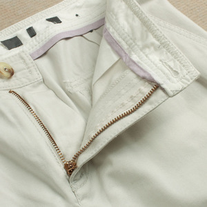 Shorts cargo noirs pour hommes, taille mi-haute, fermeture boutonnée, en coton, décontractés, style Bermuda, avec poches - Product Image 4