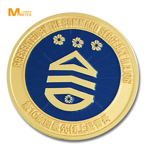Pièce de monnaie souvenir en émail souple estampillée au fer avec époxy, fabricant Marktex - Product Image 2