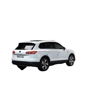 Para Volkswagen Touareg 3.0 TDI Premium, Junio 2023, 96,565 km, Diésel, Transmisión Automática, Asientos de Cuero, Volante a la Izquierda, Trasero - Product Image 1