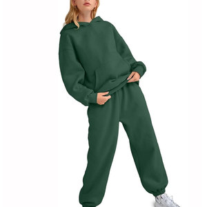 Vêtements de sport pour hommes sur mesure en gros, survêtements respirants de haute qualité en grandes tailles pour l'hiver, survêtements pour femmes en grandes tailles - Product Image 4