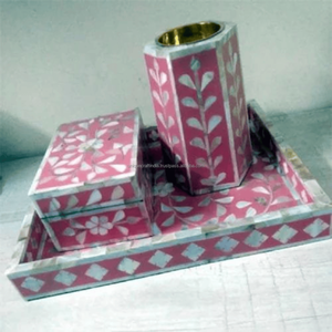 Juego de quemador Bakhoor con incrustaciones geométricas | Bandeja de incienso de madera minimalista con soporte de latón | Regalo árabe hecho a mano para el hogar moderno - Product Image 4