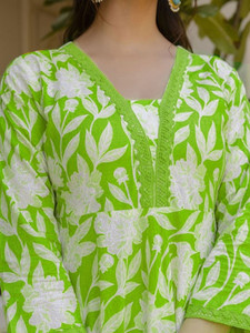 Green Floral Printed Cotton <b>Kurta</b> Set Regular Fit Knee-Length Traditional <b>Indian</b> Pakistani Wear Spring Summer Autumn Casual - Product Image 4