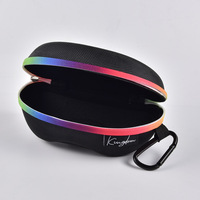 Étui à lunettes de sport personnalisé avec étiquette tissée, coque rigide en nylon EVA, fermeture éclair dégradée et mousqueton pour le cyclisme et la course à pied