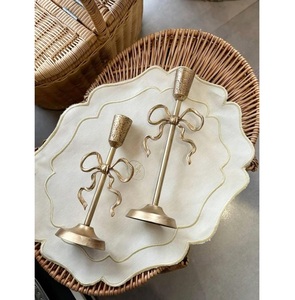 Portavelas de Latón Texturizado de Alta Calidad, Resistente, Ecológico, Hecho a Mano, Diseño Clásico Único y de Lujo para Decoración del Hogar - Product Image 5