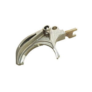 Fourche de changement de vitesse pour Hyundai i10 1ère génération PA 2007-2014, référence 43840-02510, transmission manuelle OEM. - Product Image 1
