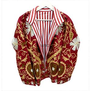 Chaqueta de pana para mujer, hecha a mano, con bordado Suzani, ecológica, transpirable, acolchada, con cuello mandarín, estilo bohemio, para invierno. - Product Image 1