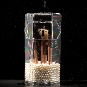 Acrylic Makeup Brush Holder with Dustproof Cover Large Capacity Cosmetic <b>Storage</b> Box <b>for</b> <b>Dressing</b> <b>Table</b> - Product Image 4