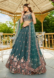 ชุดเลเฮนกาดีไซน์หรูหราแบบกึ่งสำเร็จรูป - Product Image 5