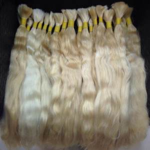 Extensiones de Cabello Humano Natural Negro y Rubio Rizado de Alta Calidad, Paquetes de Cabello al por Mayor, Longitudes Mixtas Largas y Cortas - Product Image 4