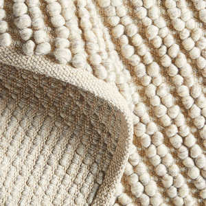 Tapis en laine beige moderne personnalisable, tissé à la main, style bouclé épais, lavable, couleur crème, pour la maison ou le salon - Product Image 4