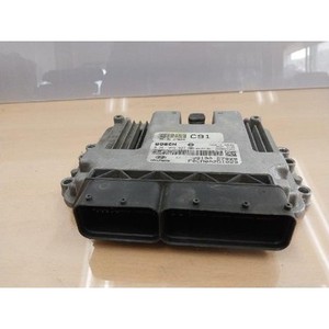Santa Fe - ECU et modules informatiques d'occasion - 3913027820 - Product Image 3