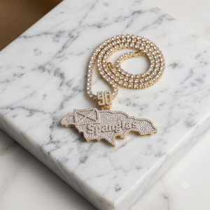 Collier Pendentif Personnalisé Unique en Argent Sterling 925 Plaqué Or avec Moissanite et Diamant, Forme Carte, Lettre ou Numéro, Style Hiphop pour Homme, Idéal Soirées - Product Image 3
