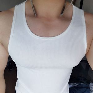 เสื้อกล้ามออกกำลังกายสไตล์ไฮสตรีท ผ้าถักพิมพ์ลาย ทรงเข้ารูป ขายดีประจำปี 2025 เสื้อฟิตเนสผ้าฝ้ายระบายอากาศได้ดี สั่งทำได้ - Product Image 4