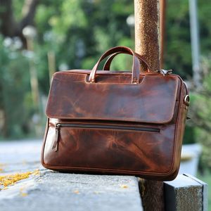 Bolsos y estuches para portátiles de cuero genuino, resistentes al agua, con diseños duraderos, para uso en la oficina, ligeros y personalizables. - Product Image 5