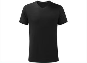 T-shirts personnalisés pour hommes grande taille à col en V et manches courtes – Qualité supérieure, respirants, en Spandex/Coton, coupe ample, idéaux pour le fitness - Product Image 5