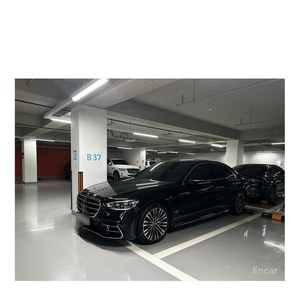 Mercedes-Benz Clase S S400 d 4MATIC Enero 2022 Diésel Automático 34.000 km con Cámara Trasera Volante a la Izquierda - Product Image 4