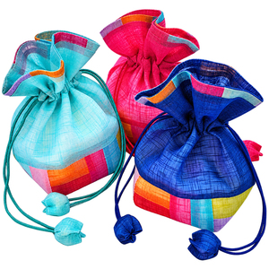 Sac cadeau coréen traditionnel Saekdong en patchwork Bokjumeoni avec cordon de serrage, pochette porte-bonheur pour mariage, fête, souvenir, emballage - Product Image 2