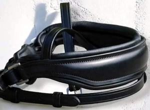 Banda para la nariz de doma de cuero de primera calidad más vendida para hebillas de acero inoxidable acolchadas de cuero suave de una sola brida - Product Image 4