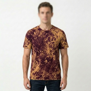 Camiseta Personalizada para Hombre con Lavado Mineral y Aspecto Retro Desgastado - Product Image 4