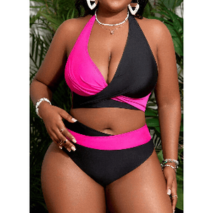 Costume da bagno due pezzi da donna taglie forti, con top halter incrociato e pantaloncini a blocchi di colore, ispirato al reggiseno sportivo - Product Image 1