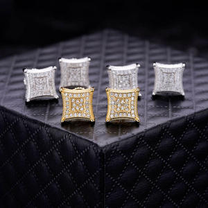 Boucles d'oreilles tendance en moissanite et diamant, argent sterling 925, bijoux scintillants de créateur pour femmes - Product Image 1