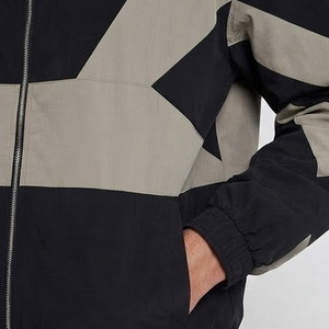 Conjunto Deportivo Cortavientos de Nailon Impermeable de Alta Calidad para Hombre, Color Sólido, Chaqueta Cortavientos y Pantalones Cortos - Product Image 5