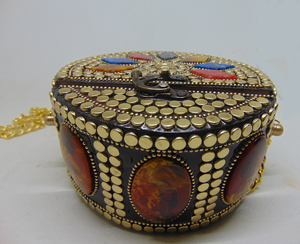 Embellished Classic Magnetic Chain Fashion Clutch Handmade Brass Metal Evening Bag Light Weight 1-1.9L - Product Image 6