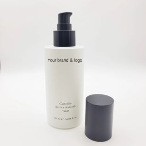 Ce toner coréen offre une hydratation intense, un effet blanchissant et des bienfaits anti-âge pour une peau jeune et éclatante. - Product Image 1