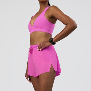 Shorts de sport taille mi-haute personnalisables pour femmes – Confortables en polyester et élasthanne – Vêtements de mode – Couleur et logo personnalisables - Product Image 4