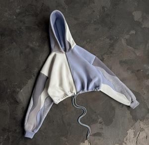 เสื้อฮู้ดครอปแขนยาวผู้หญิงรุ่นใหม่ปี 2026 สไตล์ลำลองแนวสตรีทแวร์ ODM โลโก้ด้านหน้า ผลิตจากผ้าฝ้าย/ใยไผ่ - Product Image 1