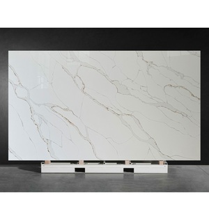 NV912 Plaque de quartz attrayante Calacatta Or Plan de travail de cuisine étanche Ingénierie commerciale Dalle de pierre de quartz artificiel - Product Image 1