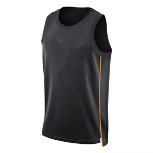 Ensembles d'uniformes de basketball personnalisés à impression numérique, couleur unie, livraison rapide, prix raisonnable, design personnalisé, 100% polyester pour hommes - Product Image 1